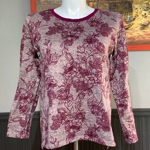 St. John’s Bay Top SZ  - L